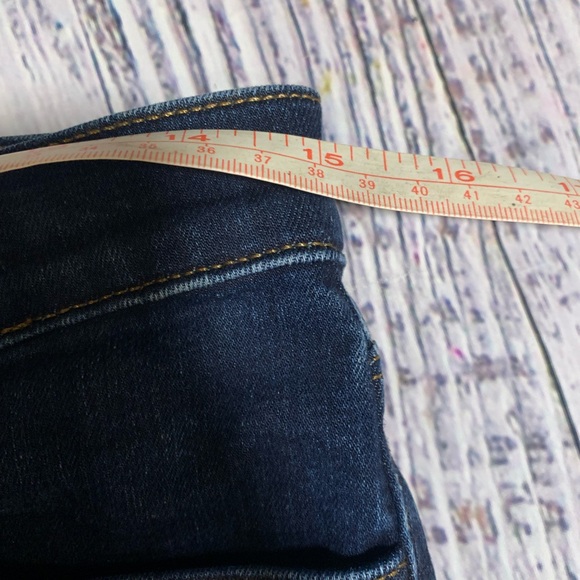 J. Brand skinny jeans. Size 29. - Picture 7 of 9